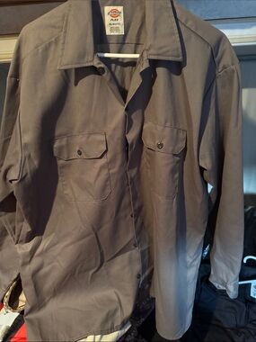 Dickies Men’s Gray Button-Down Work Shirt
